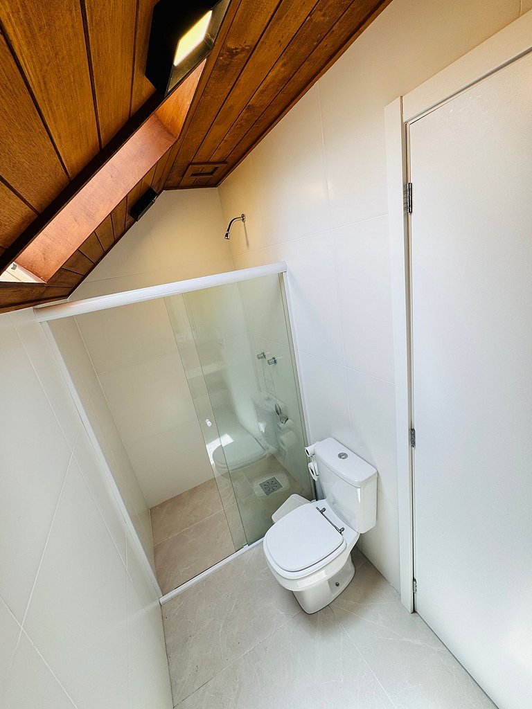 MRG - Convidativa Casa 3D em Condomínio Privativo em Canela